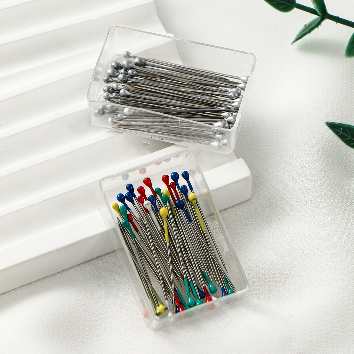 カラフルな位置決めピン、衣類用スカーフ・ヒジャブピン、収納ボ - Women Accessories Holder のレビューと価格