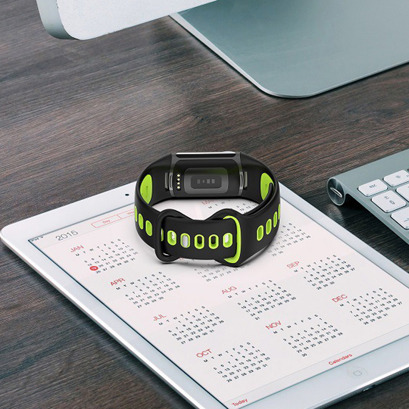 Fitbit Charge 6シリコンスポーツストラップ,交 - Women'S Accessories Nike のレビューと価格