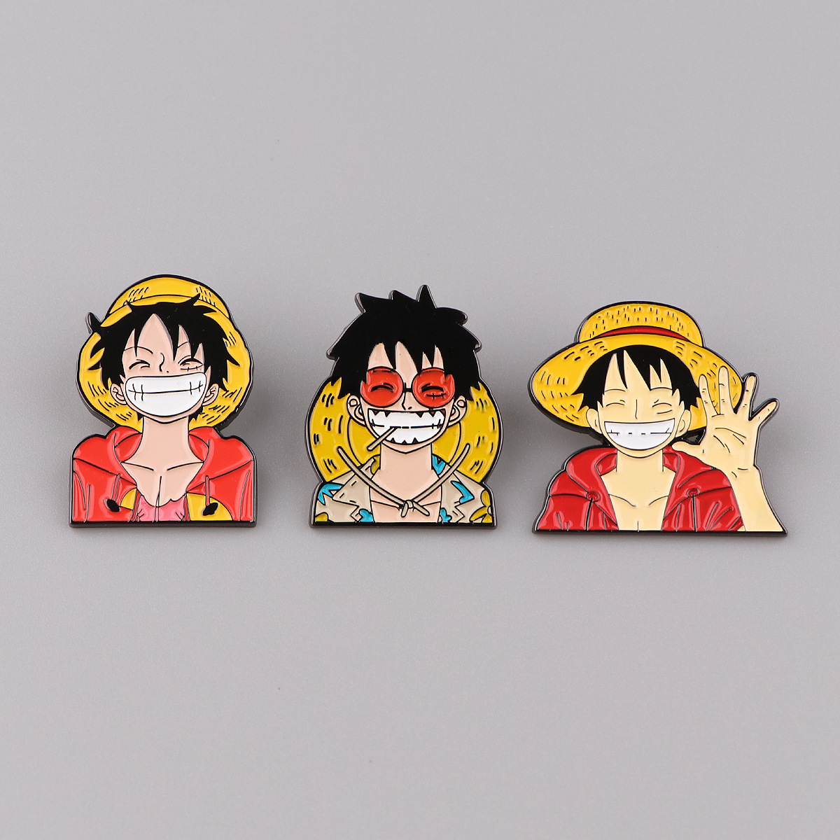 海賊冒険アニメエナメルピンバッジ合金ブローチアクセサリー、衣 - Women'S Accessories Clothing のレビューと価格
